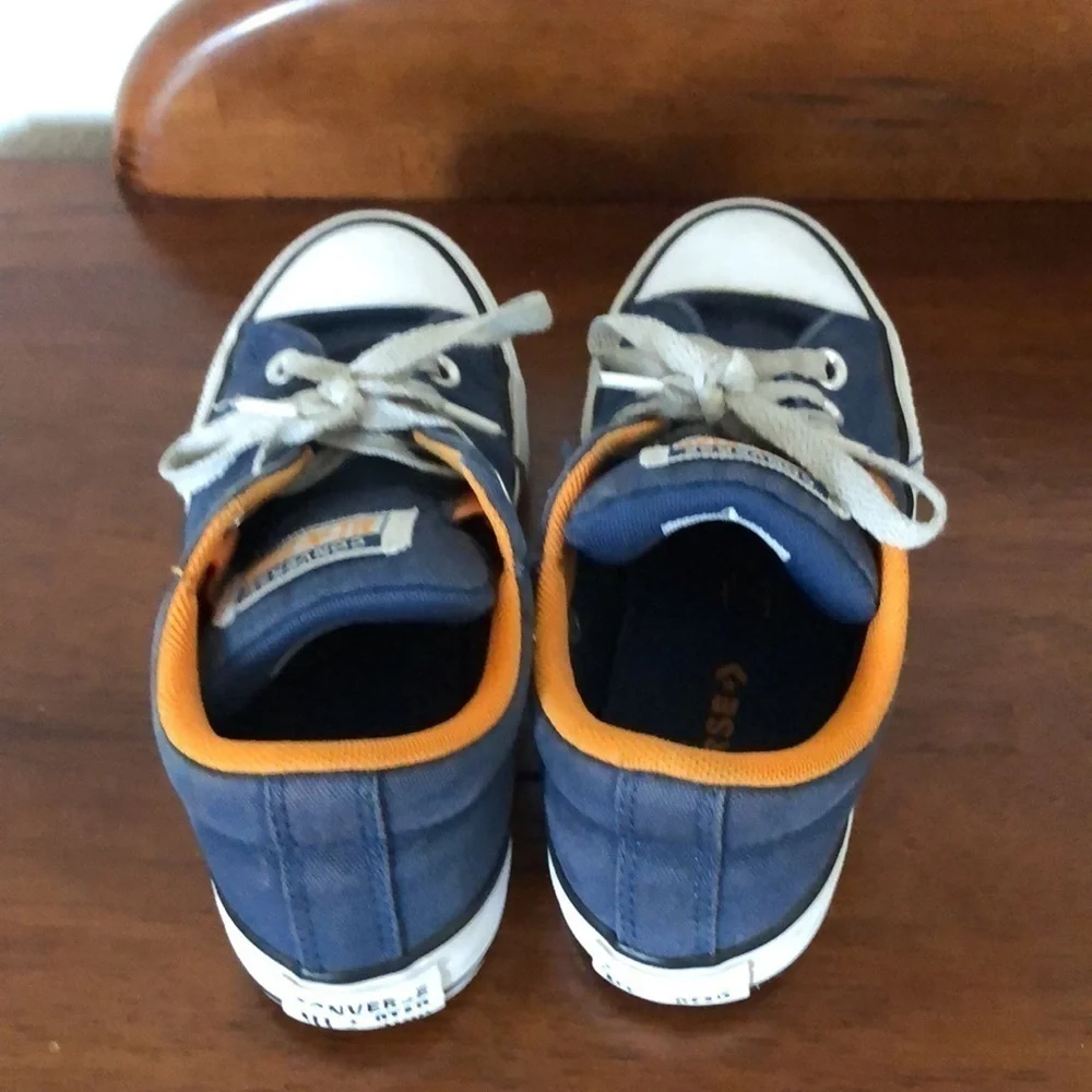 3/$25 Children’s Converse All Star Shoes Size 2